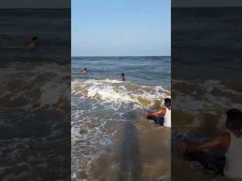 Beach la oru small outing frds Kuda.. . subscribe....