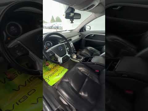 фото volvo v70 iii 0