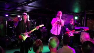 Modern English - 16 Days - Gathering Dust - Live