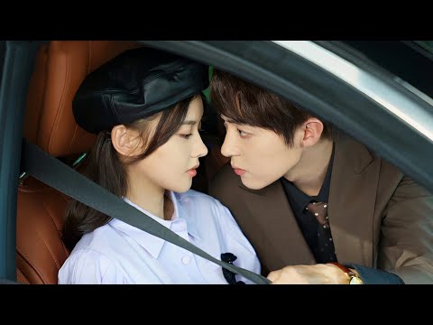 The CEO Was Dizzy With Blood, He Lied To Cinderella That Only A Kiss Can Cure The Disease!