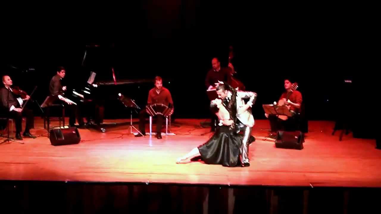 Luciano Brigante y Alejandra Orozco interpretan Chau Paris por el Quinteto Entretango