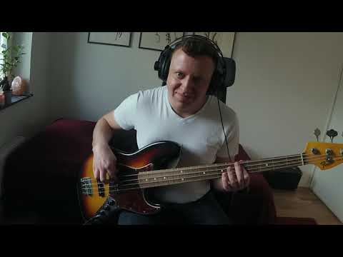 Thin Lizzy - The Boys Are Back In Town (Bass Cover)
