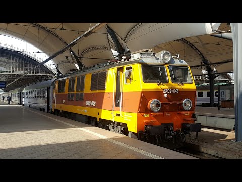 Pomarańczowa EP09-046 z IC 8304/5 Matejko do Przemyśla Głównego. +RP1