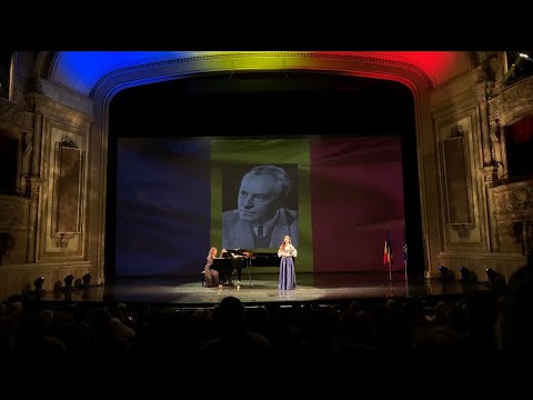 “Flori Albe” de Sabin Drăgoi - Elvira Bolovan