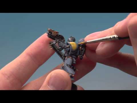 Warhammer 40,000: Space Wolves - Painting a Grey Hunter.