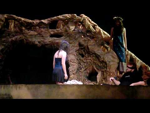 linnea as Myrrha in metamorphasis