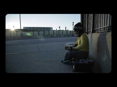 Yasmin Williams - Urban Driftwood ft. Amadou Kouyate (Official Music Video)