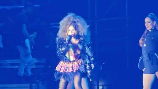 Gloria Trevi &quot;Doctor Psiquiatra&quot; 2025