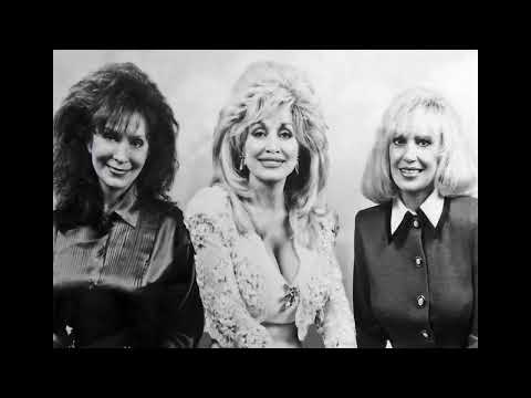 Let Her Fly : Dolly Parton, Loretta Lynn & Tammy Wynette