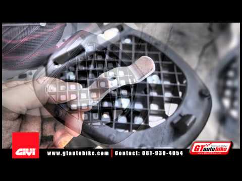 Gum GT Vol. 3 / Install GIVI Monolock Plate