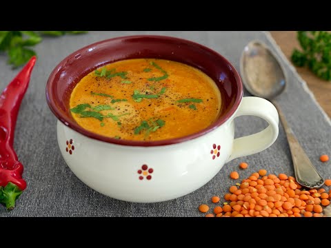 Diese Rote Linsen Suppe mit Paprika ist wie Heilmittel für meinen Magen. Einfach ein Wunder!