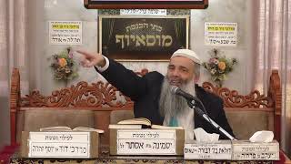 הרב שמעון זרביב • פרשת משפטים תשפ'ו (בית הכנסת מוסאיוף - ערוץ חדש) - התמונה מוצגת ישירות מתוך אתר האינטרנט יוטיוב. זכויות היוצרים בתמונה שייכות ליוצרה. קישור קרדיט למקור התוכן נמצא בתוך דף הסרטון