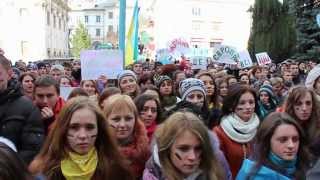 preview picture of video 'Євромайдан 28 112013 в Бучачі'