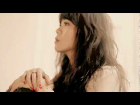 蔡健雅 Tanya Chua - Carousel [Official Music Video]