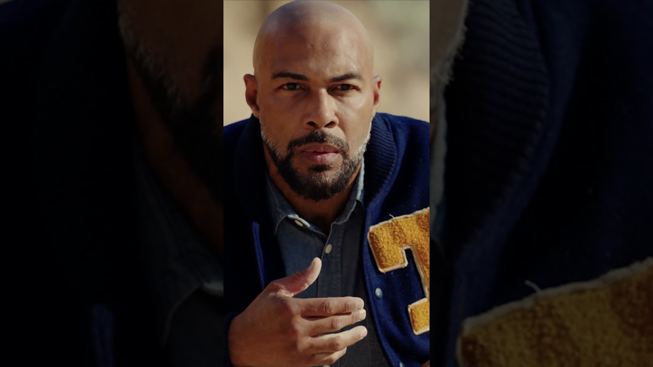 Miniature de la vidéo One Bond. Two Worlds. du film Xeno