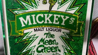 8 ⏰ Minutes of Mickey’s Beer Cap Puzzle Practice 👍🤓👍 #beer #mickeys #puzzle
