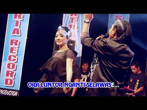 Deviana Safara Feat. Brodin - Kangen Aku | Dangdut (Official Music Video)