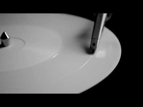 Клип Kotra & Zavoloka - Water Chords