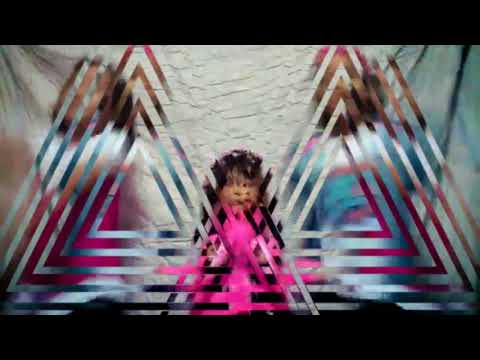 allysha Deanny BABY SHARK DANCE