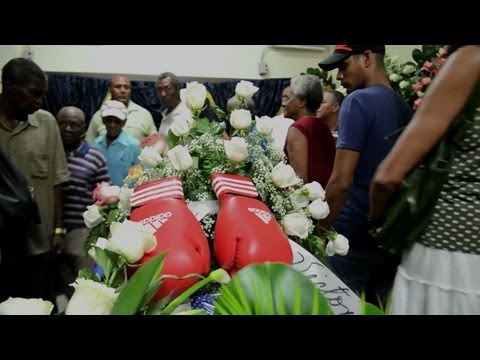 Cubans bid Olympic boxing legend Teofilo Stevenson farewell