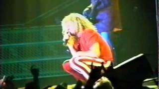 Van Halen Live - 03 - Runaround (1993-04-07 - Hamburg, Germany)