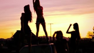 Download lagu SISTAR (씨스타) - Loving U HD mp3