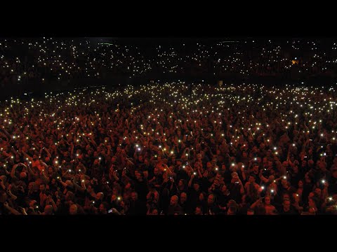 Toto - The Road Goes On (40 Tours Around the Sun)