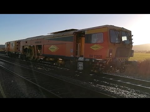 13/01/22 - Colas Rail Tamper - DR 73935 - Chester to Bangor C.S.