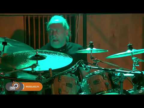 Retransmisja koncertu SBB , Czysta energia''  w którym gościnnie wystąpił Ś.P. Andrzej Nowak