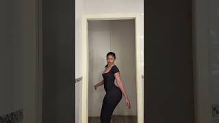 Who’s dat girl 💝#africangood #dance #trending @ruthqueenn10