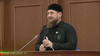 Рамзан Кадыров принял участие в торжественном собрании, посвящённом Дню Конституции ЧР