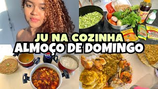 VLOG: SUNDAY LUNCH | I MADE BAIAN FOOD *caruru, vatapá, moqueca…* everything was delicious 😋🧡