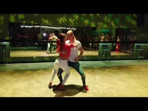 Samuel - Felices Los 4 (Dj Manuel Citro Bachata Remix)ARTURO Y ANABEL - I PUB BACHATA WORKSHOP