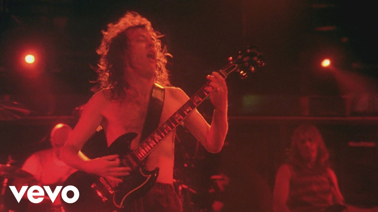 Miniature de la vidéo AC/DC - Highway to Hell (Live at Donington, 8/17/91) du film AC/DC: Live At Donington