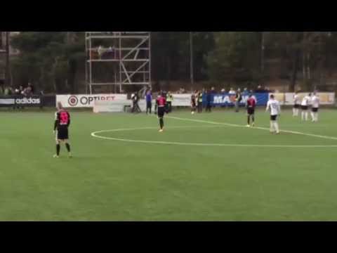 Streaker on Nõmme Kalju match, TV commentators respond with healthy humour!