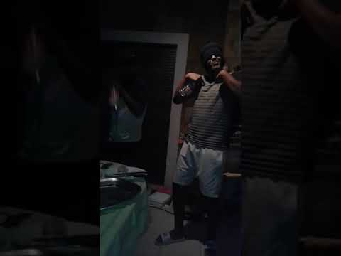 Sacanagem preto show 😂😂😂