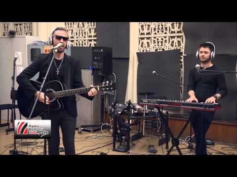 Paul Panait acustic - What's Up (cover 4 Non Blondes) live @ Sala de Repetitii