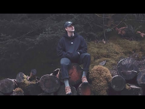 Mackenzy Mackay - Selfish (Official Music Video)