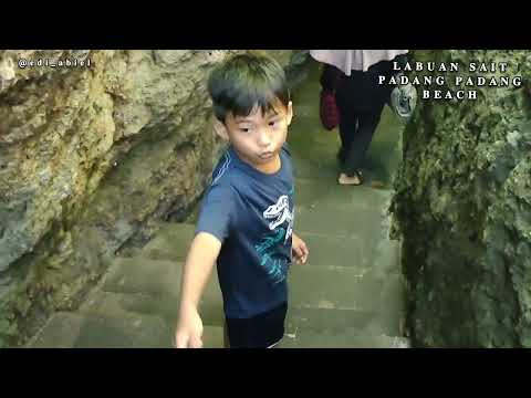 Edi Abiel Asiknya di LABUAN SAIT PADANG PADANG BEACH #padangpadangbeach #bali #balikuta #footage