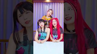 Download lagu Lily Bird Sings La La La 🎵🐥 #lilymeow #lilymiumiu #couplegoals #schoolcrush #schooldrama mp3