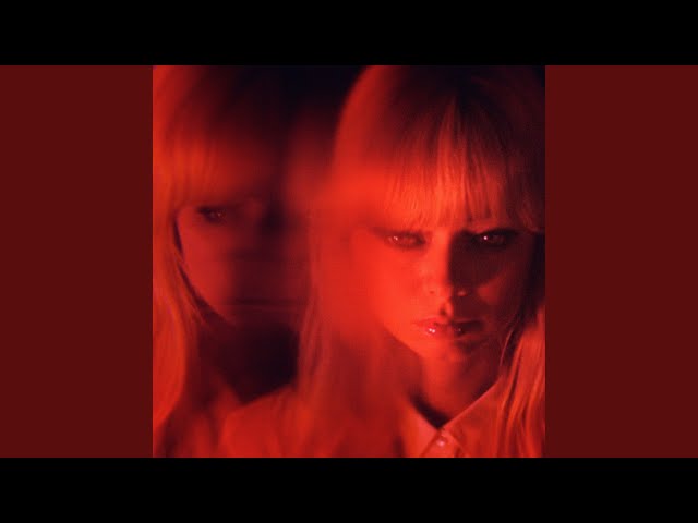 Explorando el estilo musical y trayectoria de Chromatics