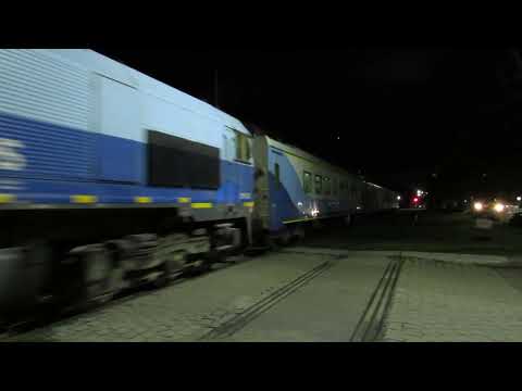 Tren de traslado de Trenes Argentinos saliendo de Villa Maria rumbo hacia Rosario