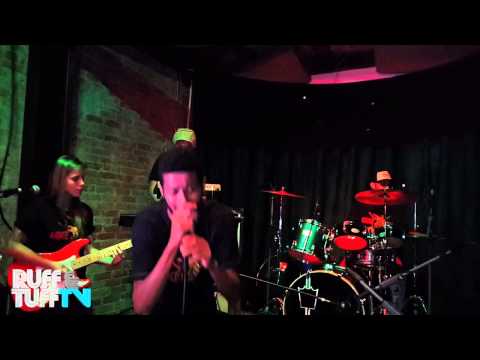 Mike Joseph - Desesperado / Jahricio - Sweet Reggae Music en vivo RUFF & TUFF TV