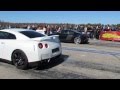 Nissan GT-R vs Audi R8 V10 1/4 mile 