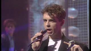 Pet Shop Boys - West End Girls on Top Of The Pops 05/12/1985
