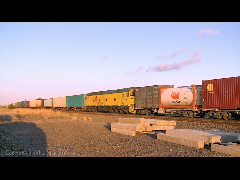 Aurizon 5MP1 / TGE Container Train With ACB4403 ACB4404 & G535 Mid Train (2/5/2024) - PoathTV