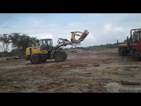 Daf 75 270 ati unloading at DIHAOU