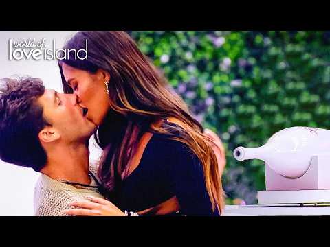 Spin the Bottle on Love Island 🔥