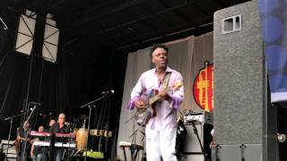 It Keeps Coming Back - Norman Brown @ 2017 Newport Beach Jazz Fest (Smooth Jazz Family)