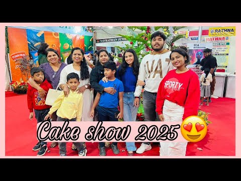 Cake show with family 2025😍